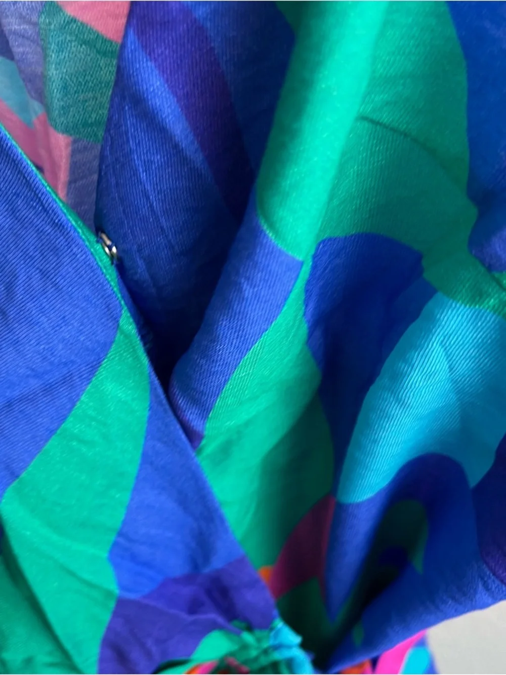 Cupshe Papaya Pop Tropical Mini Wrap Dress Small S Blue Green Print NWT Womens - Picture 11 of 15